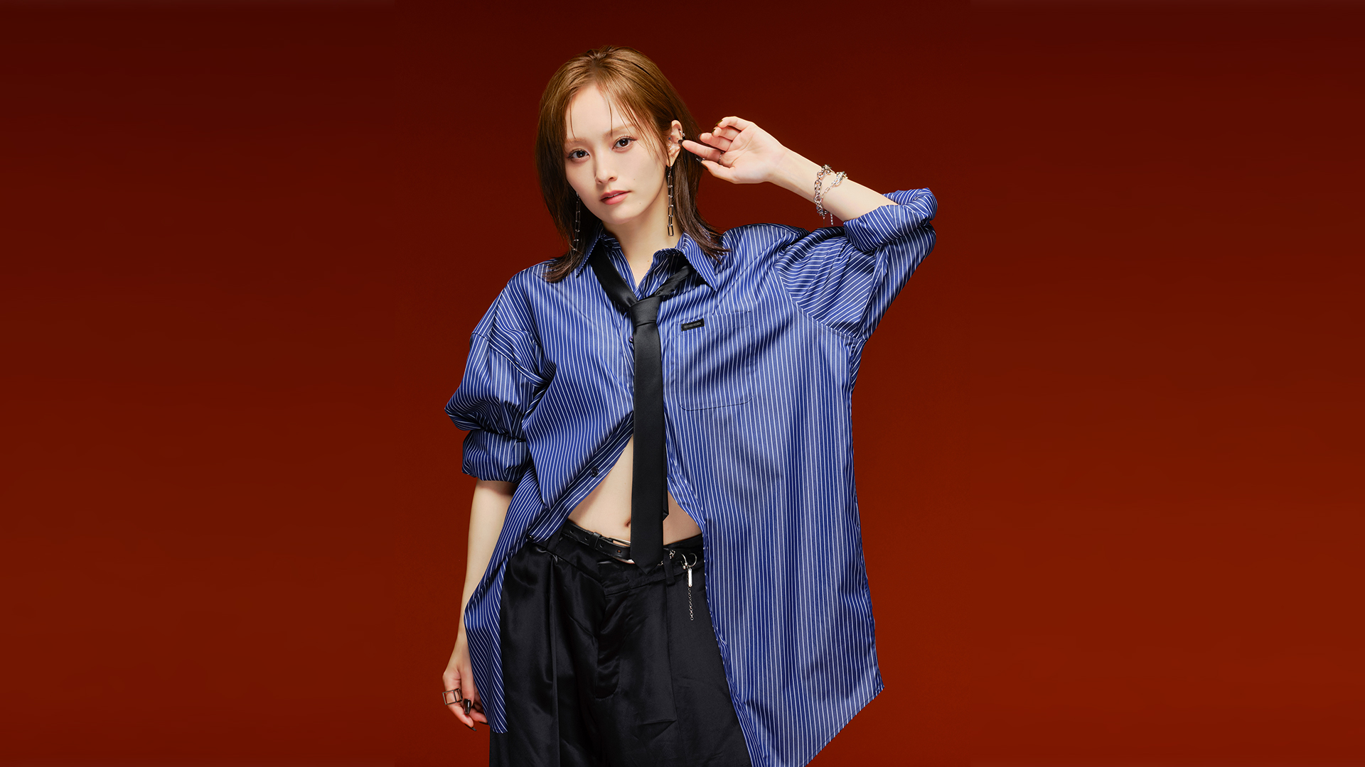 山本彩